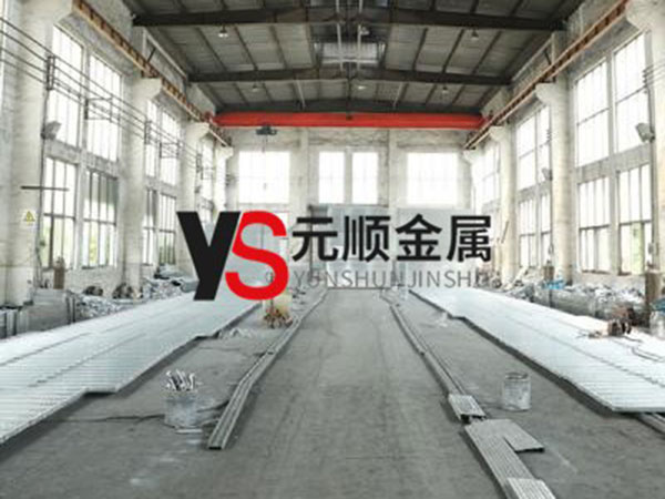 钢跳板对造船业发展的影响