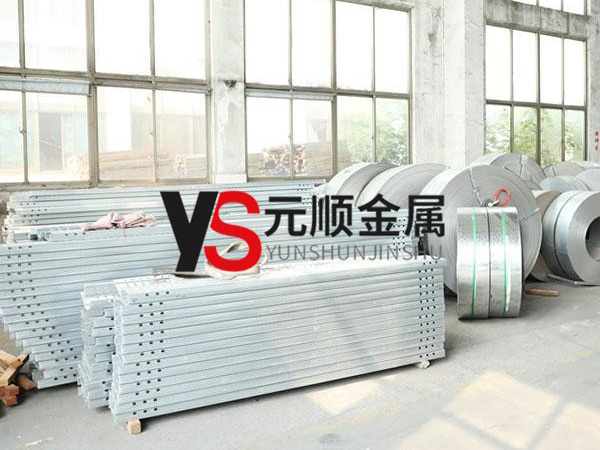 江苏钢制跳板的优势是什么(图1) 江苏钢制跳板的优势是什么(图1)